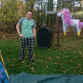 お誕生日のピニャータの画像