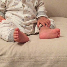 ハイハイデビュー間近⁈の画像