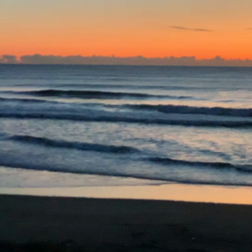 1月26日千葉北、東浪見の朝の波の画像