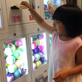 1000円ガチャガチャの画像