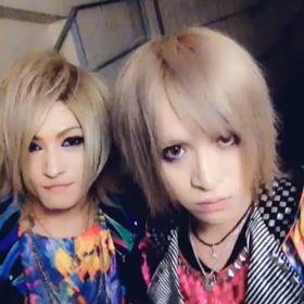 帰り道を壊し僕等は羽を持ったの画像