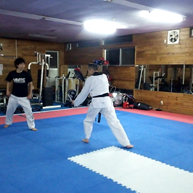 テコンドーの蹴り！の画像