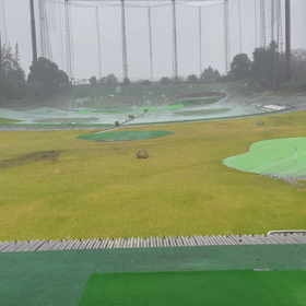 土砂降りの練習場に行くアホ(笑)の画像