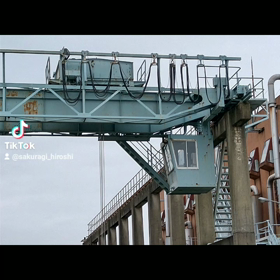 危険な現地調査の画像