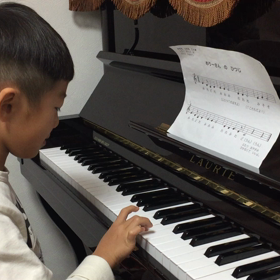 ピアノレッスンの画像