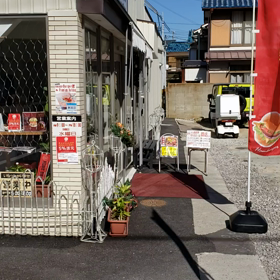 夜の西村ミートの画像