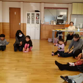 子育てピーチにて英語リトミックの画像