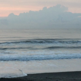 8月22日千葉北、東浪見の朝の波の画像