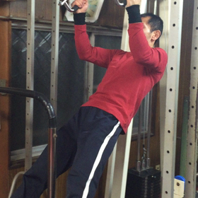 水平懸垂の画像