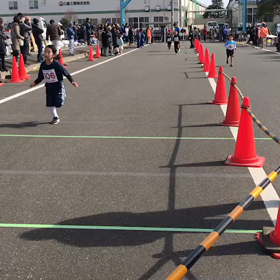 １キロの部 ゴール その２の画像