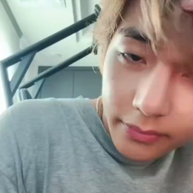 半顔だけでもお美しい✨✨の画像