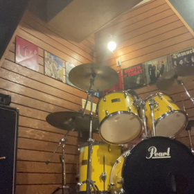 スタジオ行きましたの画像