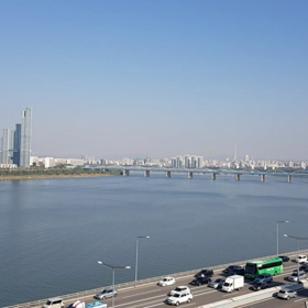 首尔买房:雅克露丽普哈影AcroRiverheim滨江公寓租赁买卖中介の画像