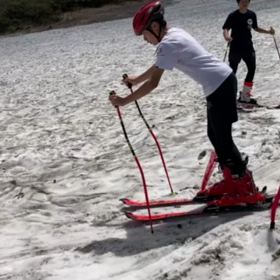 高校スキー部雪上トレーニングの画像