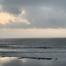 9月2日千葉北、東浪見の朝の波の画像