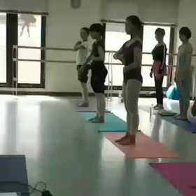 笑うということの画像