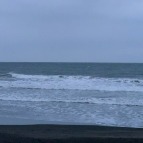3月7日千葉北、東浪見の朝の波の画像
