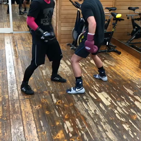 ボディー打ちの画像