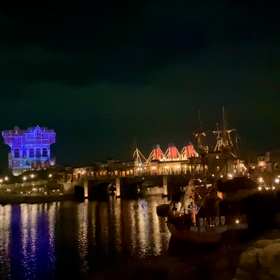 ディズニーシーの夜景の画像