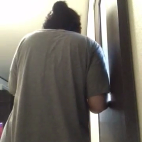 室内で歩行練習の画像