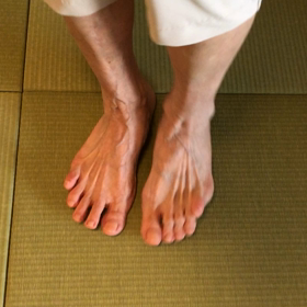 整形外科で治らなかった足が脳神経外科で回復の画像