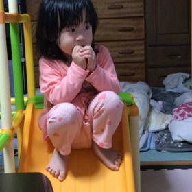 32〜33か月の近況35 テレビでジャニーズを見てかっこいいと言う2歳児の画像