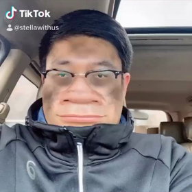 tik tok。 遊びにふけるの画像