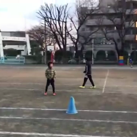 男子リレー レース中盤の画像