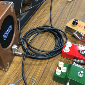 ジャンクと自作品と嫁さんの画像