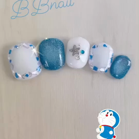 ブルーネイルの画像