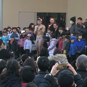 お正月から小島よしおさん！うぇーい！の画像