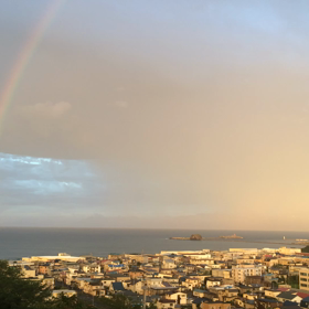 大きな虹の画像