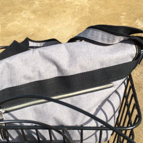 行くべきか戻るべきか。の画像