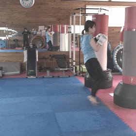 室温34度の中の女子！の画像