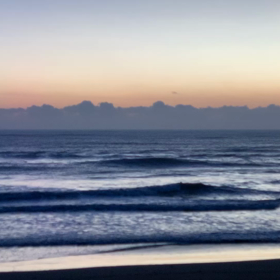 11月27日千葉北、東浪見の朝の波の画像