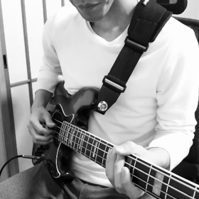 ベースレッスン スラップその2 弾かない弦のミュートの画像