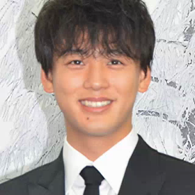 二枚目の顔の画像