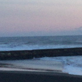 2月10日千葉北、東浪見の朝の波の画像