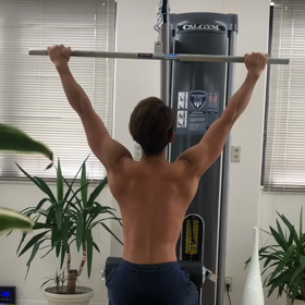 背中トレーニングの画像