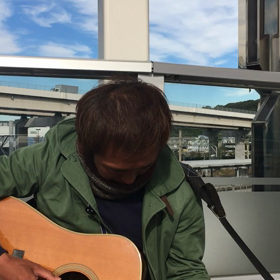 ストリートミュージシャンとの出逢いの画像