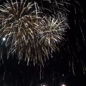 日本。金沢まつり 花火大会の画像