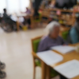 1階2階3階合同レク「歌」の画像