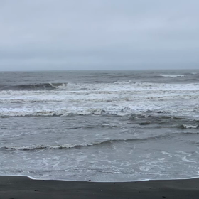 10月12日千葉北、東浪見の朝の波の画像