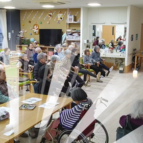 リラックスヨガの画像