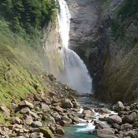 アダルトチルドレンの私と称名滝の画像