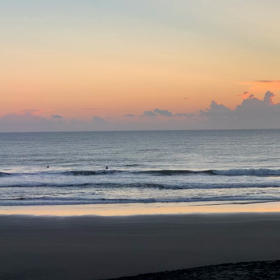 10月24日千葉北、東浪見の朝の波の画像
