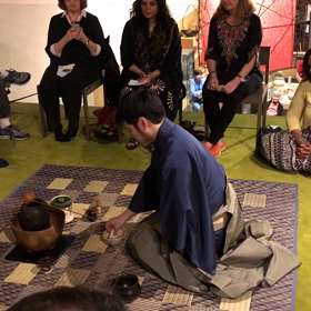 留学二百六十日目(茶道パフォーマンス当日！)の画像