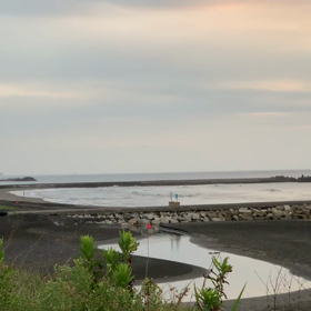 8月29日千葉北、東浪見の朝の波の画像