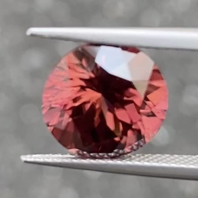 レッドジルコン見付けた!!の画像