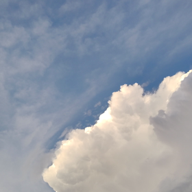連日の雷雨ですの画像